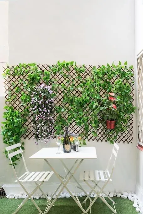 Lb Nice Apartment Sagrada Familia برشلونة 0*,  إسبانيا