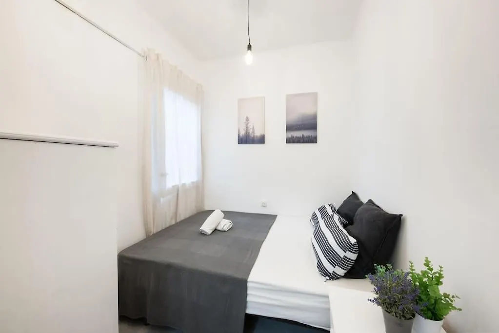 Lb Nice Apartment Sagrada Familia برشلونة