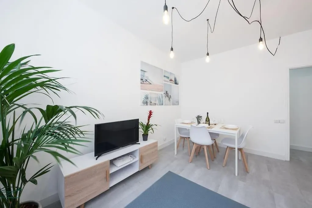 Lb Nice Apartment Sagrada Familia برشلونة